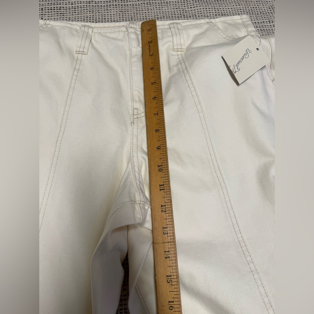 Universal Thread Mid Rise Barrel Leg Ankle Denim Jeans - Picture 7 of 11